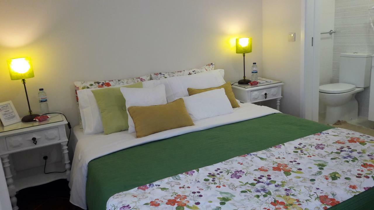 A Casa da Ti Laura - AL Hotel Aveiro Bagian luar foto